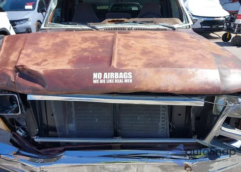 1982 Ford F150 из США, поврежденный, VIN 1FTDF15F2CNA13892